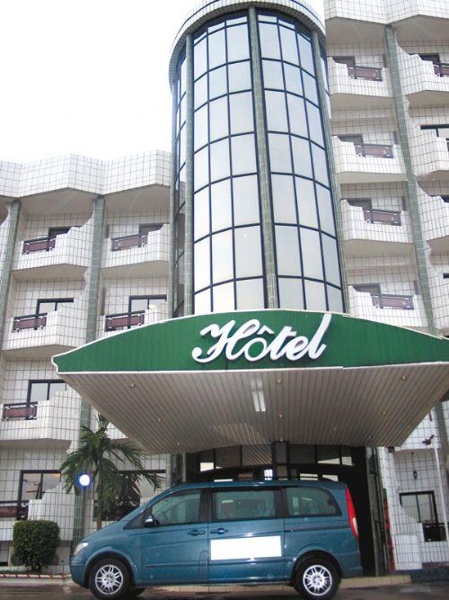 VallaE Des Princes Ha”Tel Hotel Douala Exterior photo